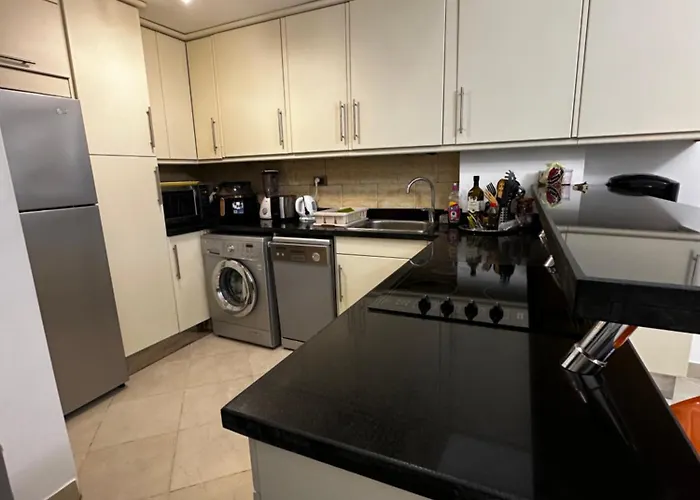 Joy 2 Bedrooms For Foreigners Passport Holders Only * Hurghada
